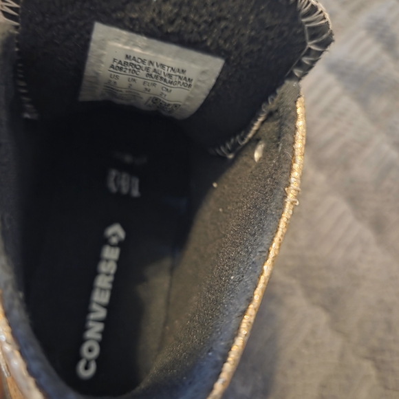 Converse Kids Sneakers in Gold and White - Picture 11 of 14